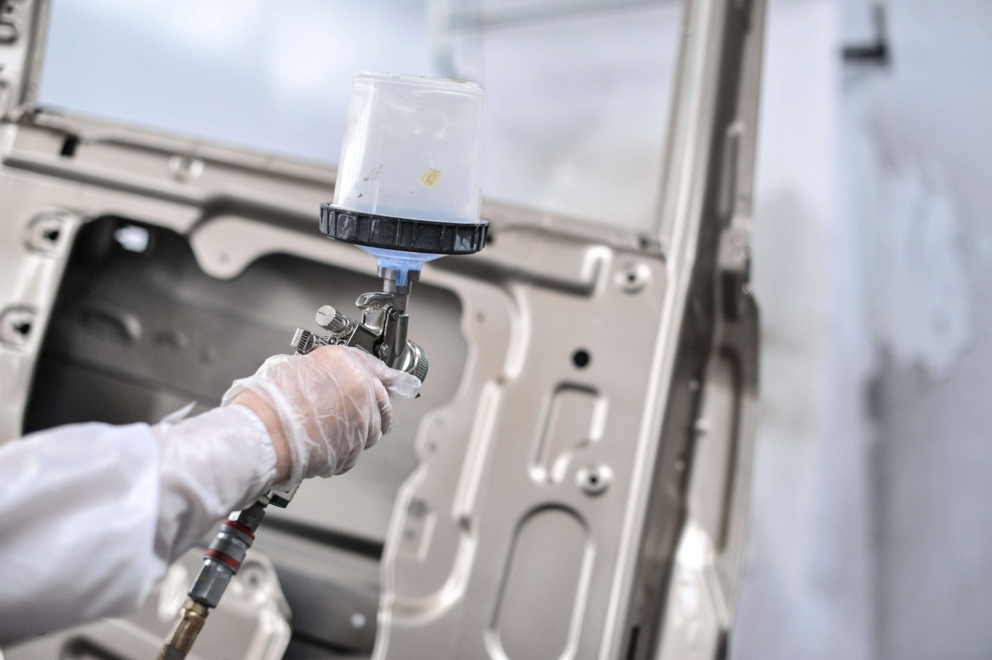 Auto collision refinish paint spray